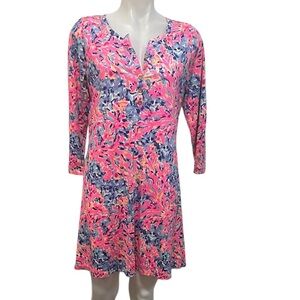 Lilly Pulitzer banyan long sleeve v neck t-shirt dress in coral crab print Med